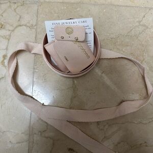 NIB Gorjana 14 k gold opal stud earrings